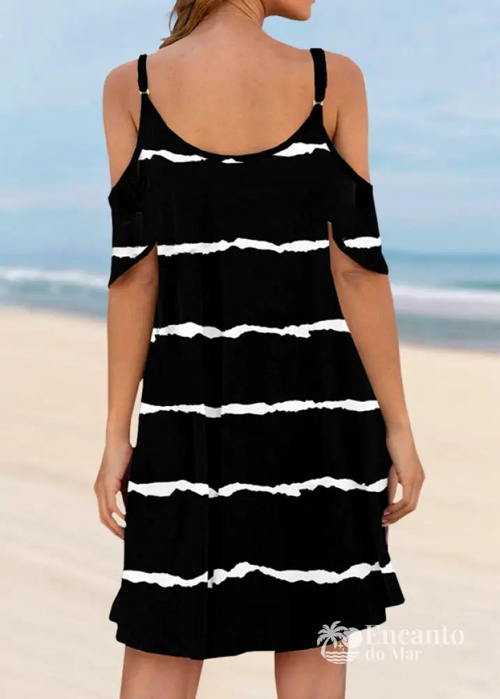 Saída De Praia Ombro Vazado Estampada Com Bolsos Saída De Praia Ombro Vazado Estampada Com Bolsos