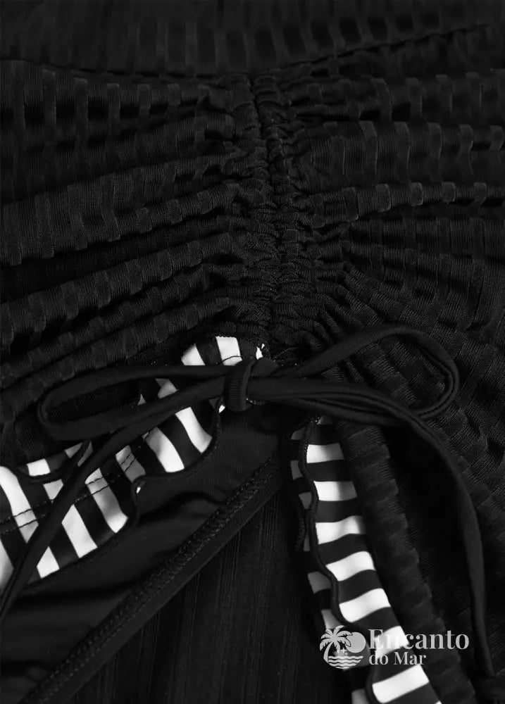 Tankíni Franzido Com Babados E Laço Lateral Tankíni Franzido Com Babados E Laço Lateral